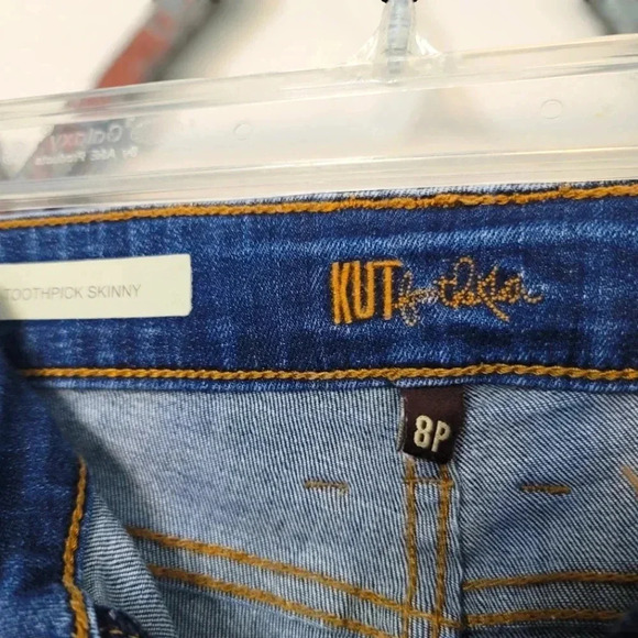 Kut From The Kloth Jeans Toothpick Skinny Stretch Size 8 P - Picture 8 of 8